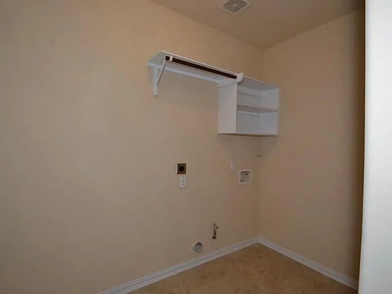 7219 Pearl Terrace Ln — Photo 27