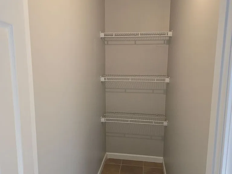104 Skyline Dr — Photo 8
