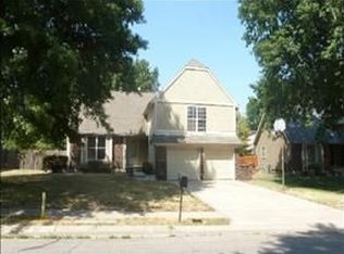 1424 E Sunvale Dr, Olathe, KS 66062