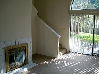 3rd image of 2901 Lantana Lakes Dr E