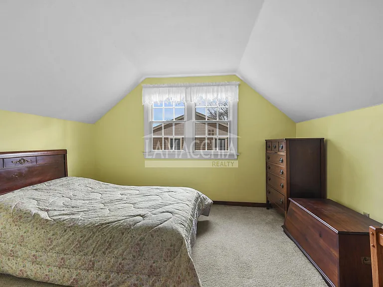 81 Antlers Shore Dr — Photo 9