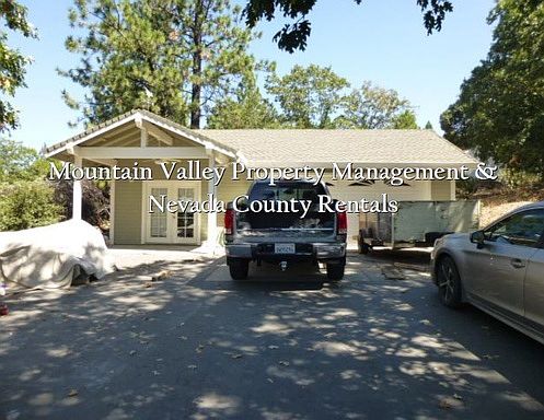 2nd image of 21221 Meadow Oaks Ln