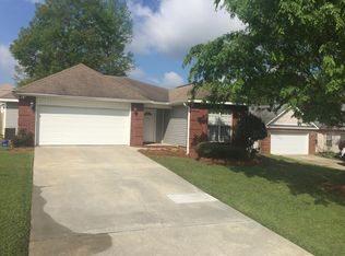 205 Sunflower Dr, Bonaire, GA 31005