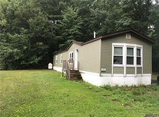 123 White Birch Trl, Bloomingburg, NY 12721