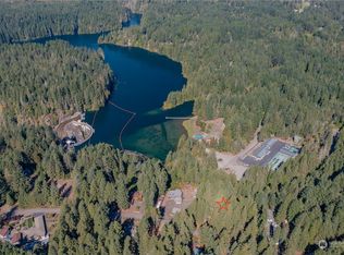 340 N Kokanee Ridge Dr, Hoodsport, WA