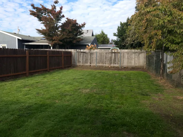 692 Dalke St E — Photo 12