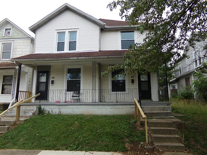 1st image of 42 Vincent St