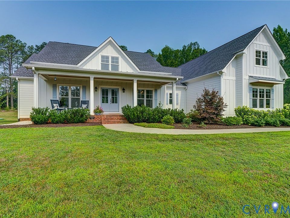 1st image of 1769 Fishers Pond Dr