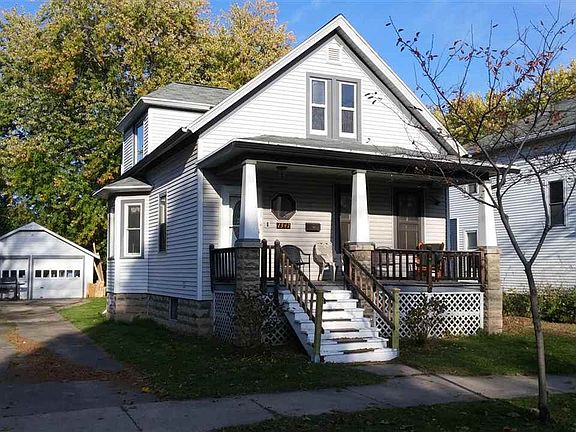 Traditional Front Porch