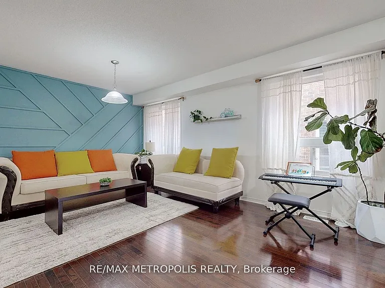 1505 Pennel Dr #UPPER — Photo 9