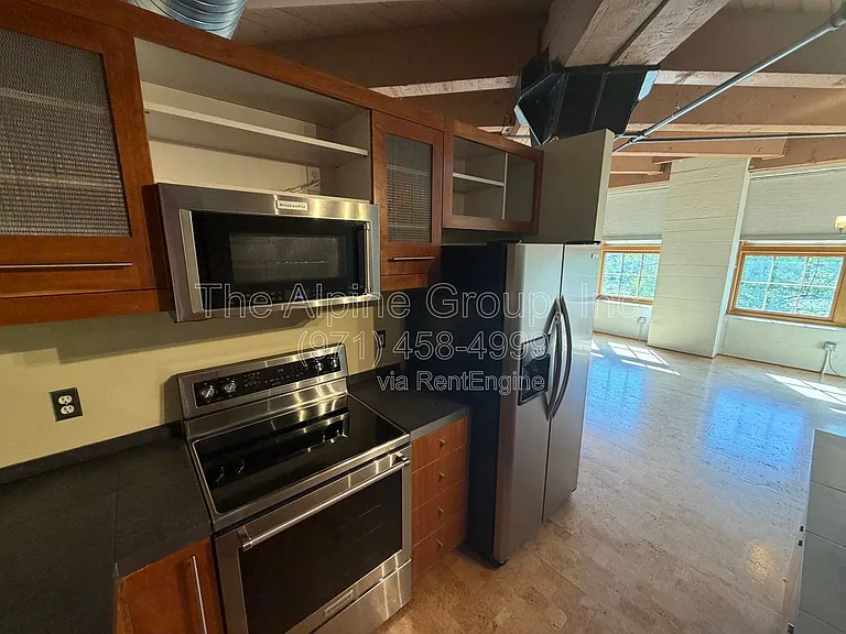 1420 NW Lovejoy St #414 — Photo 4