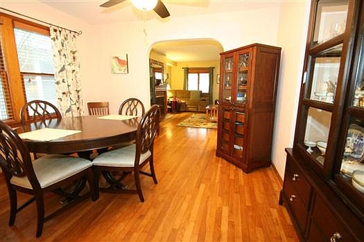 5th image of 409 E Como Ave