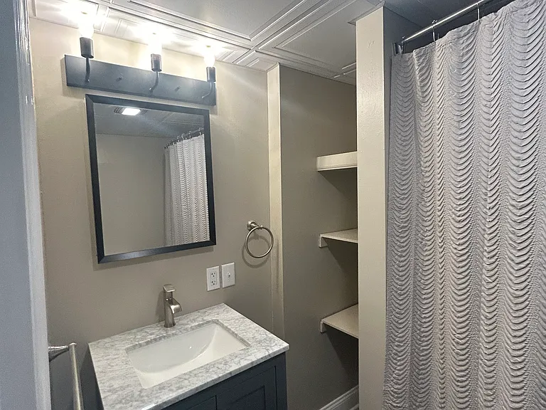 118 Boas St #2 — Photo 15