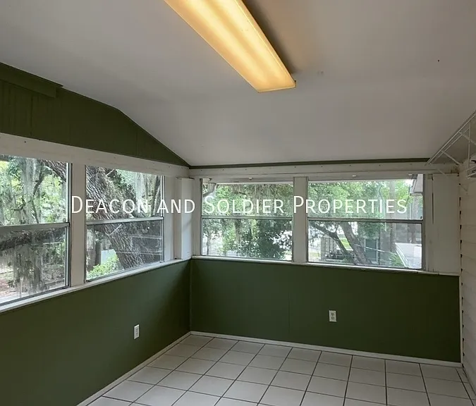 740 E Fort King St #3 — Photo 9