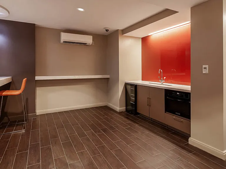 Resident Lounge
