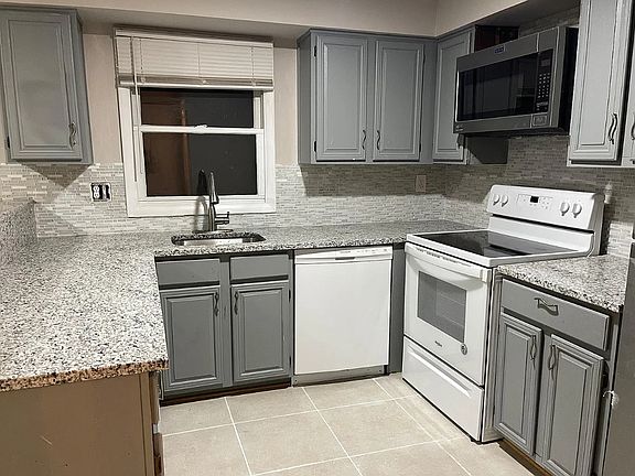 3rd image of 9241 Pinenut Ct #A