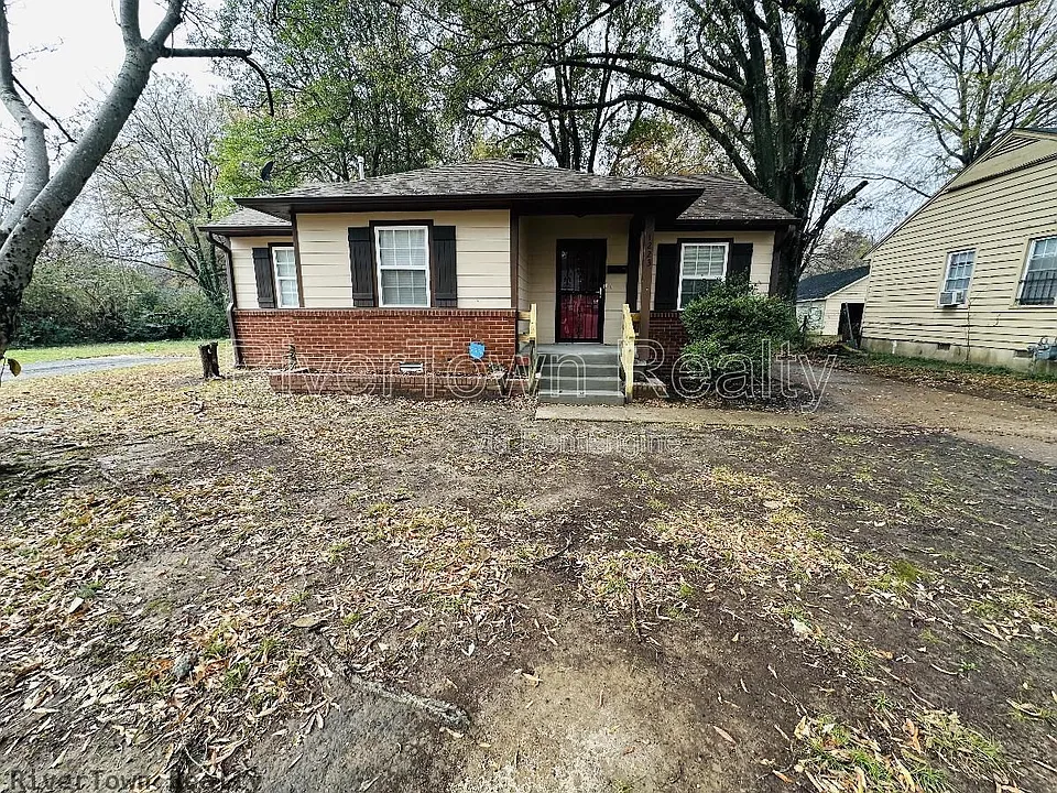 1223 Inman Cv