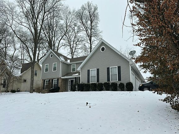 2nd image of 7038 Perrietta Ln