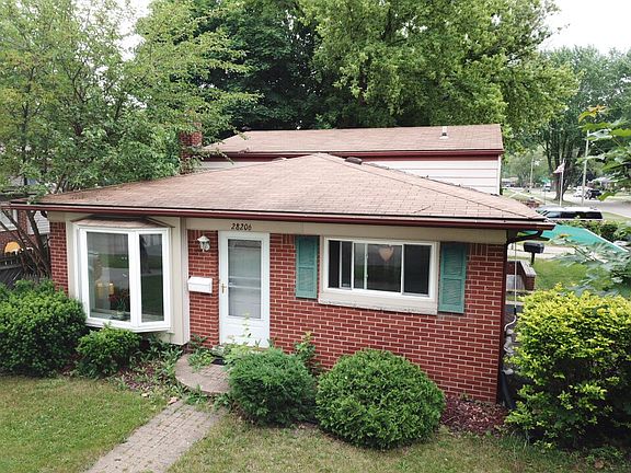 2nd image of 28206 Couzens Ave