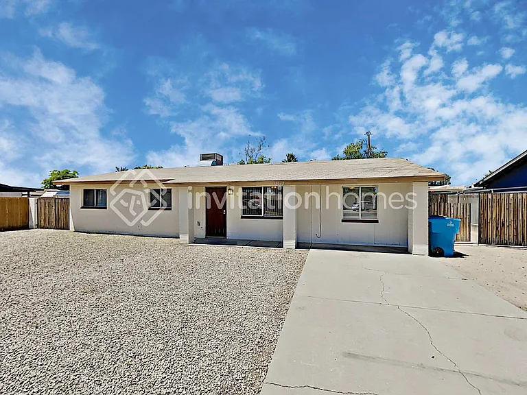 18042 N Villa Rita Dr — Photo 1