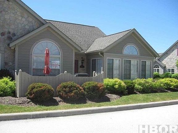 2nd image of 7723 W Watermark Dr