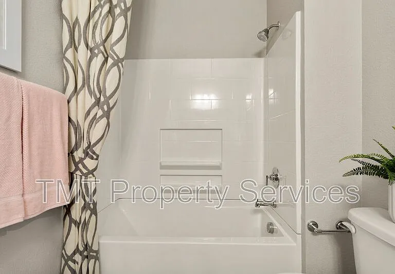 2957 Valbonne Walk — Photo 58
