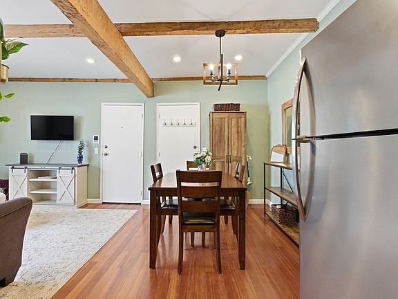 4th image of 37 Hosmer St APT 11