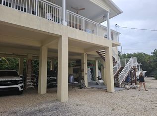 942 E 75th St, Marathon, FL 33050