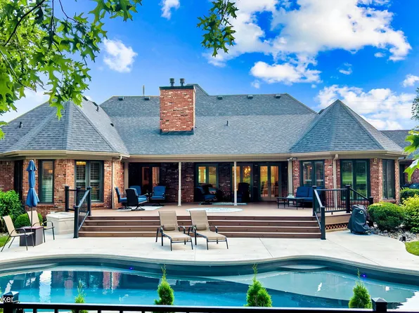 9929 Shelbyville Rd, Simpsonville, KY 40067