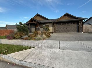 390 Broadmoor St, Sequim, WA 98382