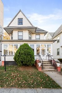 890 E 34th St #1, Brooklyn, NY, 11210