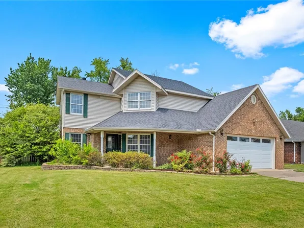 3717 W Easy St, Rogers, AR 72756