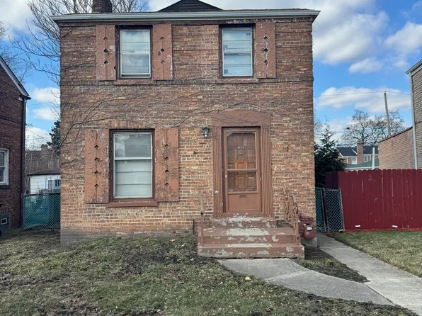 9122 S La Salle St, Chicago, IL 60620