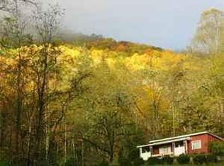 1127 Welch Rd, Franklin, NC 28734