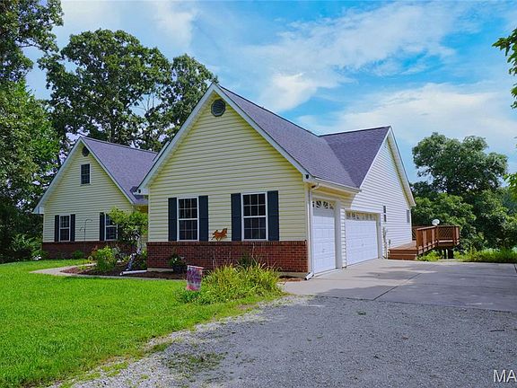 3rd image of 21209 Oak Trl