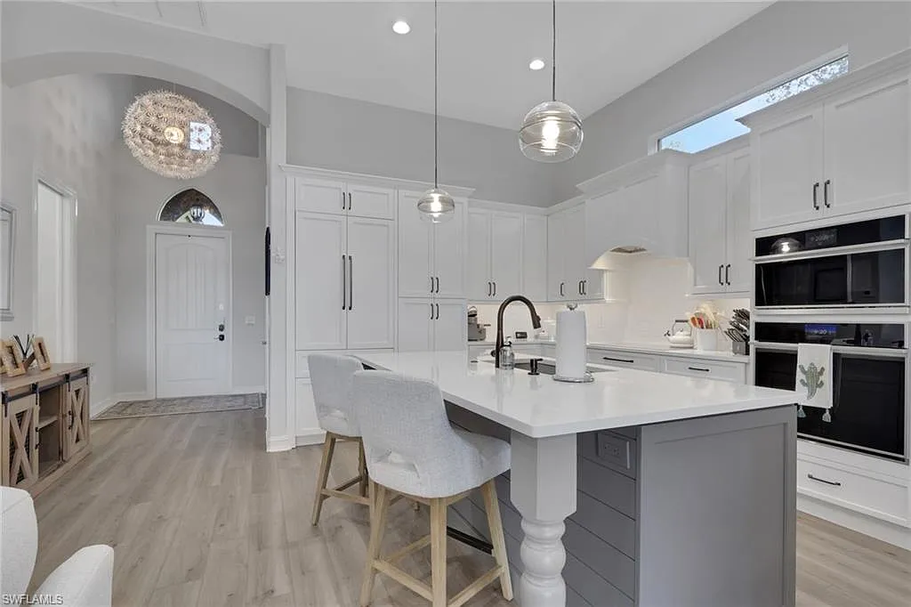3 bed, 2.0 bath, 1649 sqft, $12,000 — Photo 3