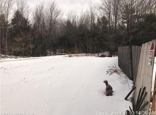 31 Ledge Rd, Sebago, ME 04029