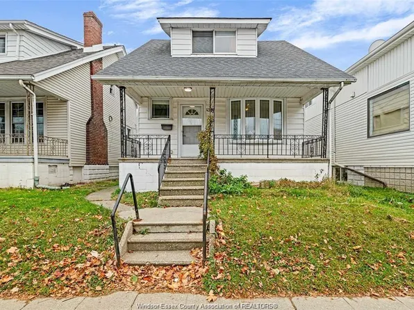 1333 Wyandotte St W, Windsor, ON N9B 1H3