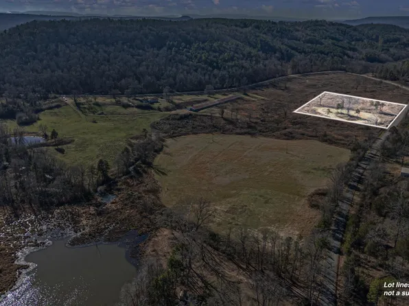 2 Booger Hollow Rd, Dover, AR 72837