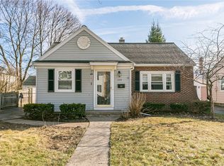 339 Tarrington Rd, Rochester, NY 14609