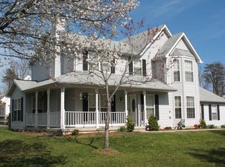 5702 Yellowtail Ct, Waldorf, MD