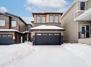 6811 169th Ave NW, Edmonton, AB T5Z 0H2