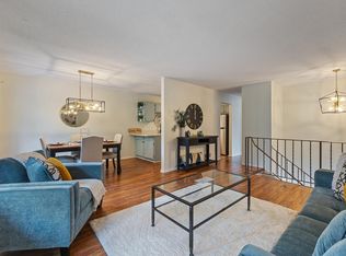 8565 Xenium Ln N, Maple Grove, MN 55369