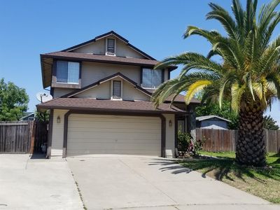 8240 Midsummer Way, Sacramento, CA, 95823