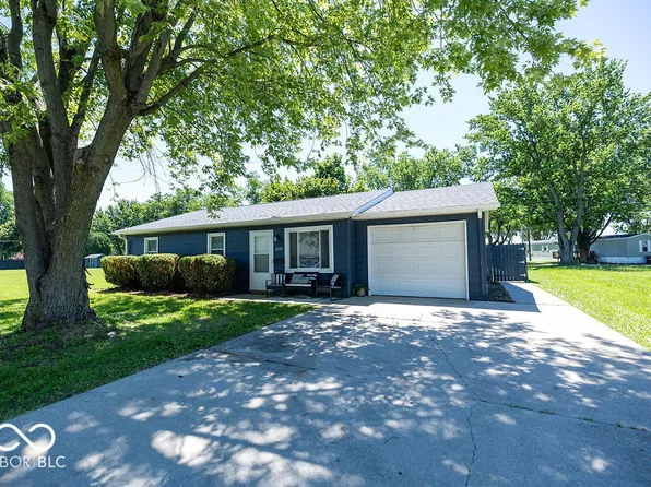 2155 S Fairfield Dr, Marion, IN 46953