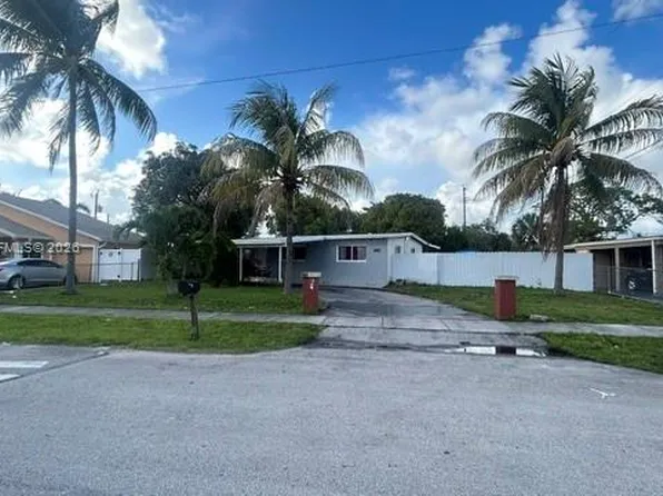 3235 NW 2nd St, Lauderhill, FL 33311