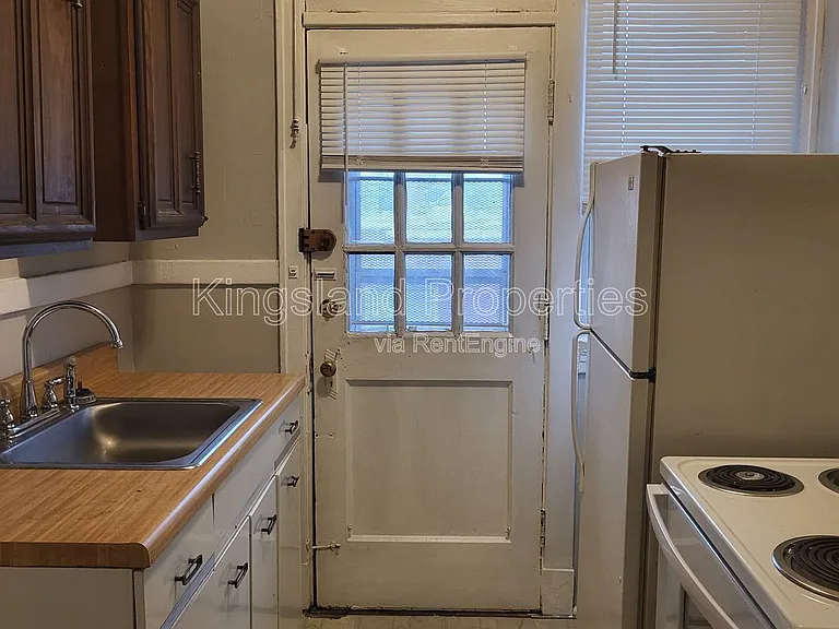 3862 S Spring Ave #3E — Photo 7