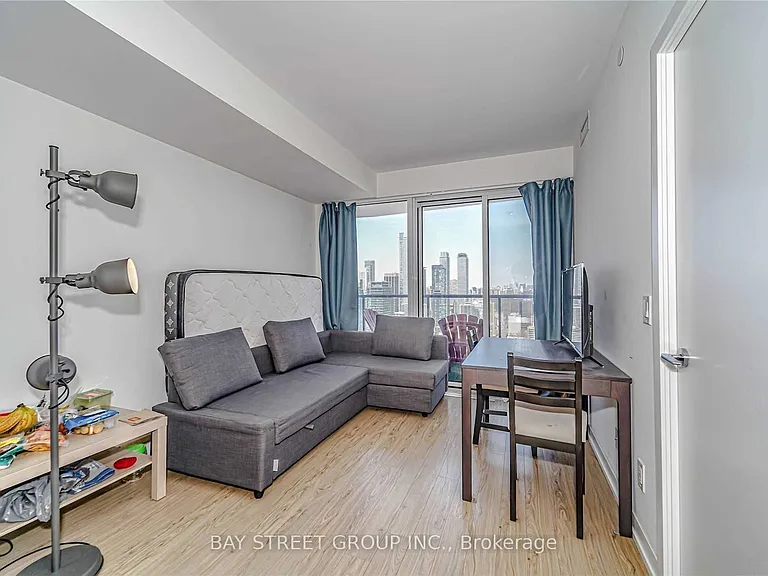 85 Wood St #Penthouse 07 — Photo 16