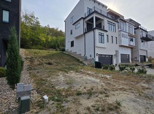 3942 Feemster St, Cincinnati, OH 45226