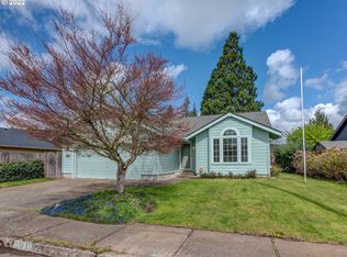 3112 W St, Springfield, OR 97477